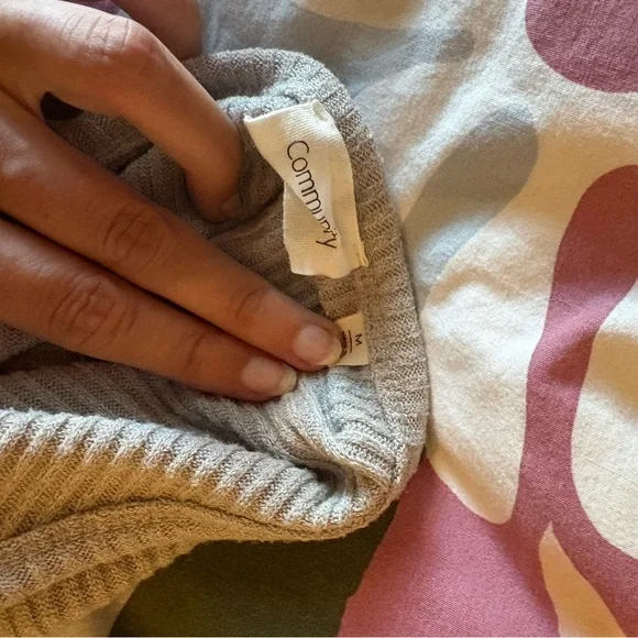 Community Gray Ribbed Dress - Picture 3 of 4